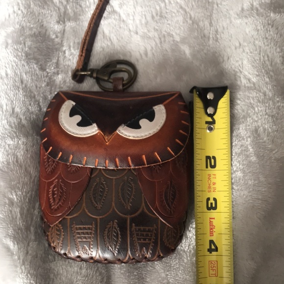 Boho 100% Leather Owl wristlet with key ring - Picture 5 of 7